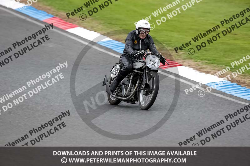 Vintage motorcycle club;eventdigitalimages;mallory park;mallory park trackday photographs;no limits trackdays;peter wileman photography;trackday digital images;trackday photos;vmcc festival 1000 bikes photographs